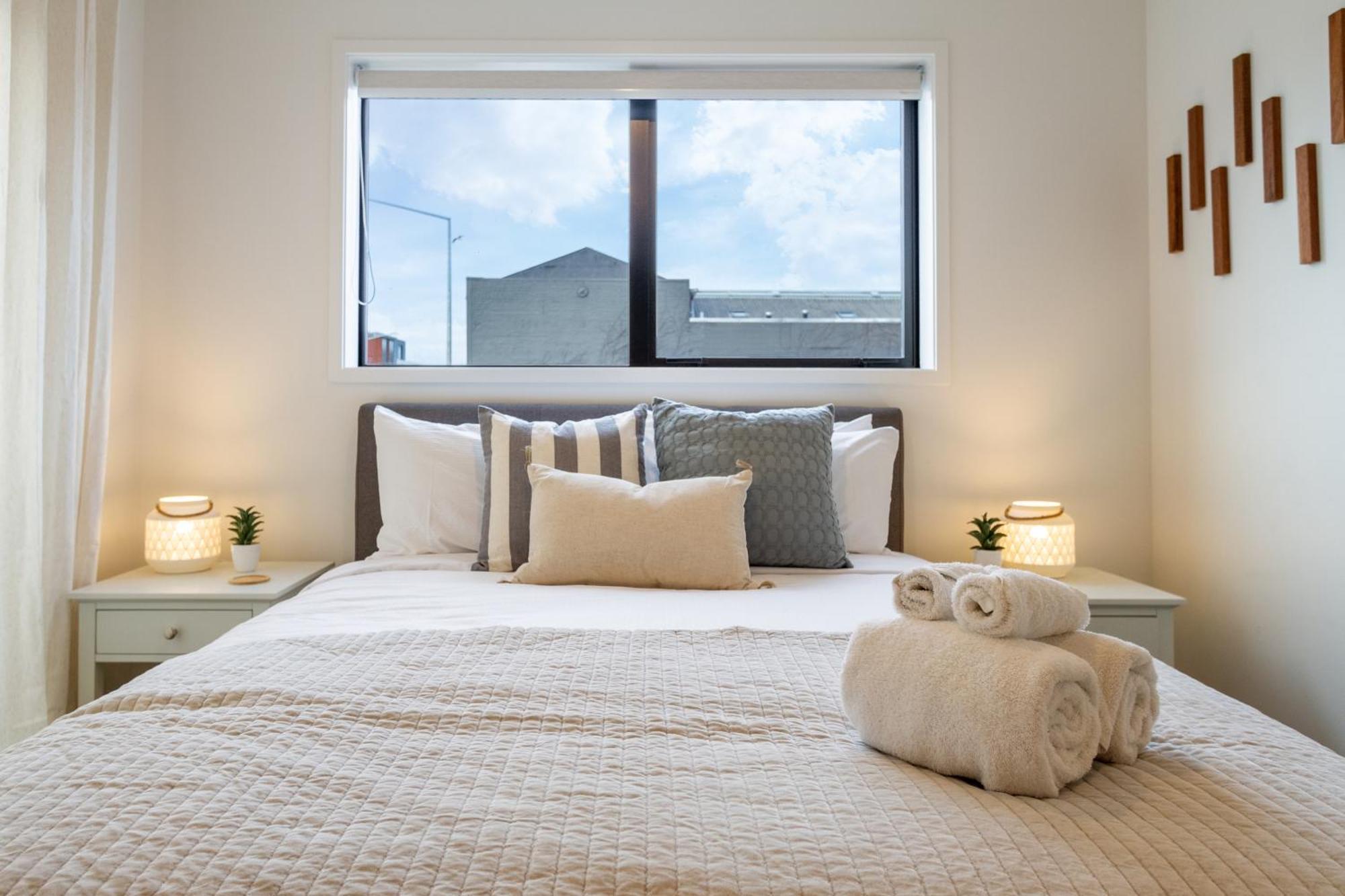 Stylish Central City Townhouse Next To Little High Christchurch Exterior photo